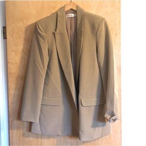 Oversized neutral versatile blazer jacket - camel colour- 4 season